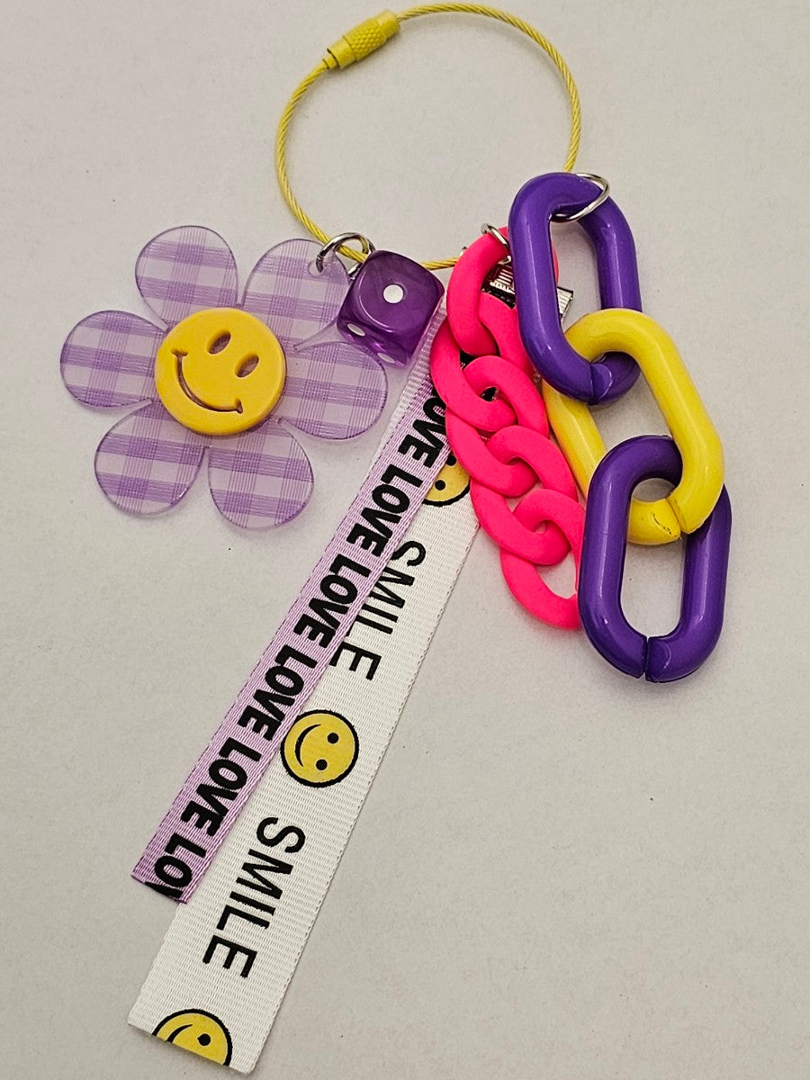 PURPLLE FLOWER RIBBON KEYCHAIN