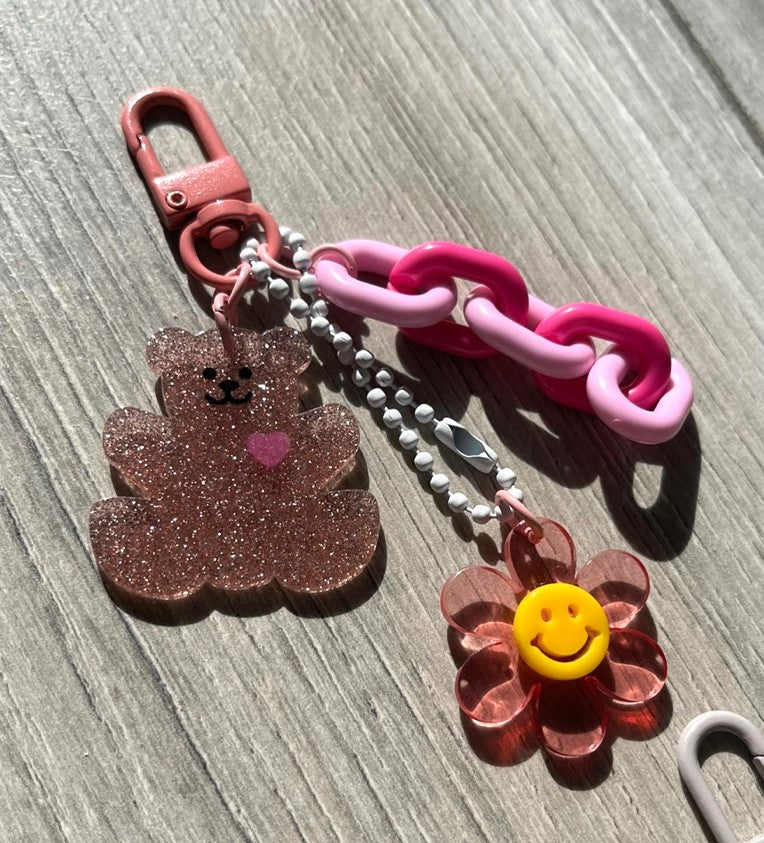 MINI FLOWER BEAR KEYCHAIN